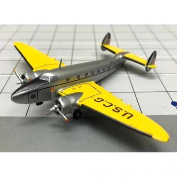 Fashion Sky Classics 1:200 Lodestar USCG R50-1 - Miniature Marvels: Airplane Models & Painted Dice Airplane Model