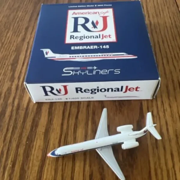 Flash Sale Skyliners 1:400 American Eagle Regional Jet ERJ-145 - Miniature Marvels: Airplane Models & Painted Dice Airplane Model