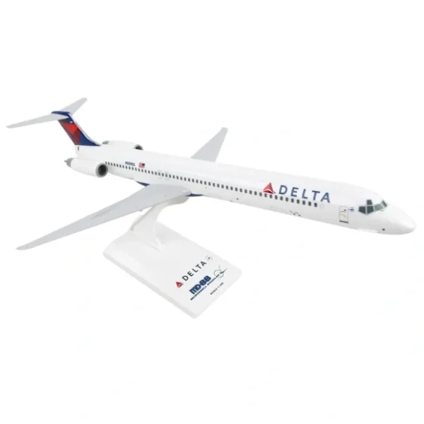 Discount SkyMarks 1:150 Delta Airlines McDonnell Douglas MD-88 N939DL SKR648 - Miniature Marvels: Airplane Models & Painted Dice Airplane Model