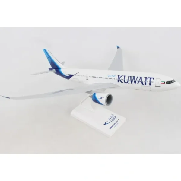 Best SkyMarks 1:200 Kuwait Airbus A330-800 SKR1018 - Miniature Marvels: Airplane Models & Painted Dice Airplane Model