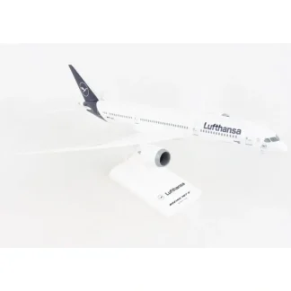 Sale SkyMarks 1:200 Lufthansa 787-9 SKR1096 - Miniature Marvels: Airplane Models & Painted Dice Airplane Model