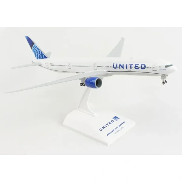 Hot SkyMarks 1:200 SKR1054 United 777-300 W/Gear - Miniature Marvels: Airplane Models & Painted Dice Airplane Model