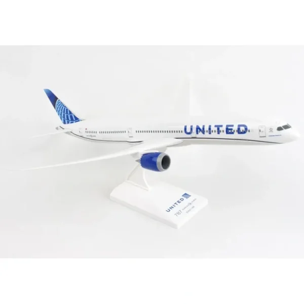 Flash Sale SkyMarks 1:200 United Boeing 787-10 N12010 New livery SKR1050 - Miniature Marvels: Airplane Models & Painted Dice Airplane Model