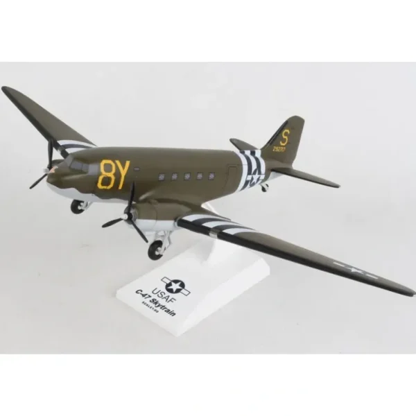 Hot SkyMarks 1:80 USAAF C-47 42-92717, 98th TCS 8Y-S "Stoy Hora" SKR690 - Miniature Marvels: Airplane Models & Painted Dice Airplane Model