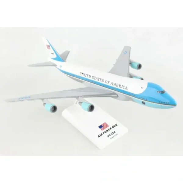 Cheap SkyMarks 1:250 USAF Boeing VC-25 747-200 SKR041 - Miniature Marvels: Airplane Models & Painted Dice Airplane Model