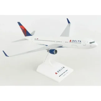 Flash Sale Skymarks SKR330 1:150 Delta Boeing 767-300 - Miniature Marvels: Airplane Models & Painted Dice Airplane Model