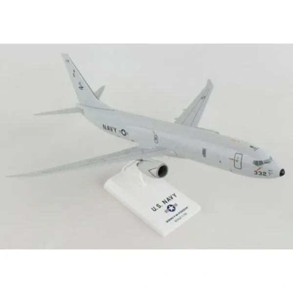 Fashion SkyMarks SKR1119 1:130 P8 USA Navy SKR1119 - Miniature Marvels: Airplane Models & Painted Dice Airplane Model