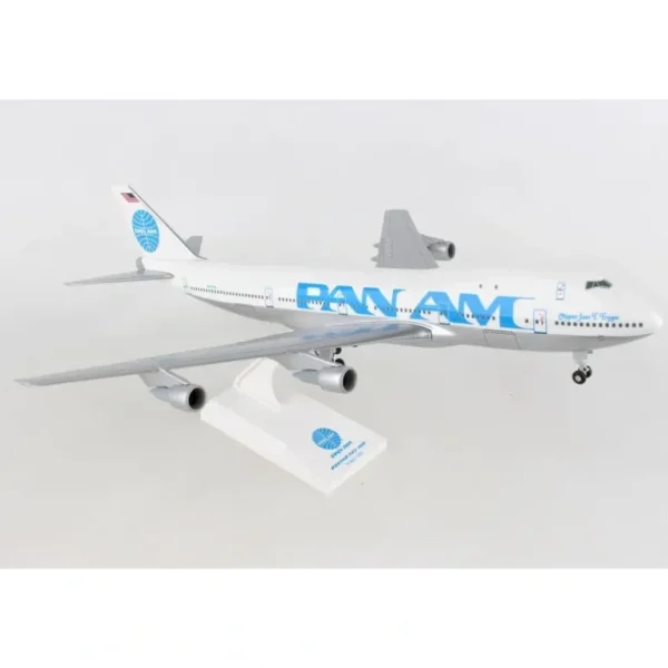 Skymarks SKR998 1:200 Pan Am Boeing 747-100 "Clipper Juan T Trippe - Miniature Marvels: Airplane Models & Painted Dice* Airplane Model