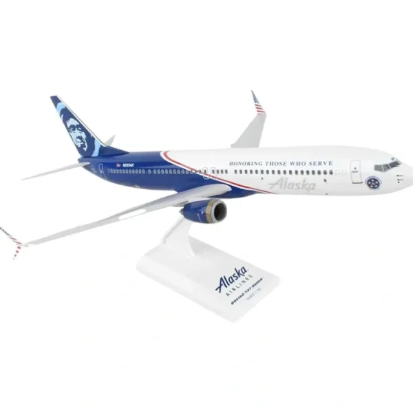 Clearance SKYMARKS SKR917 ALASKA 737-900 1/130 VETERANS - Miniature Marvels: Airplane Models & Painted Dice Airplane Model