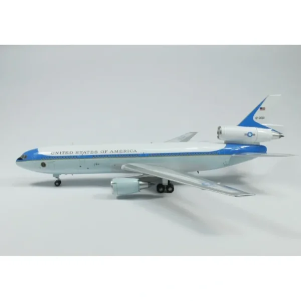 Sale SM200 SM2DC101309 1:200 McDonnell Douglas DC-10-30 "Air Force One" - Miniature Marvels: Airplane Models & Painted Dice Airplane Model