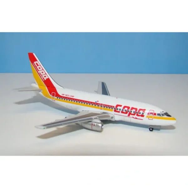 Fashion SMA/Aero Classics 1:400 COPA Boeing 737-200 HP-1163-CMP - Miniature Marvels: Airplane Models & Painted Dice Airplane Model