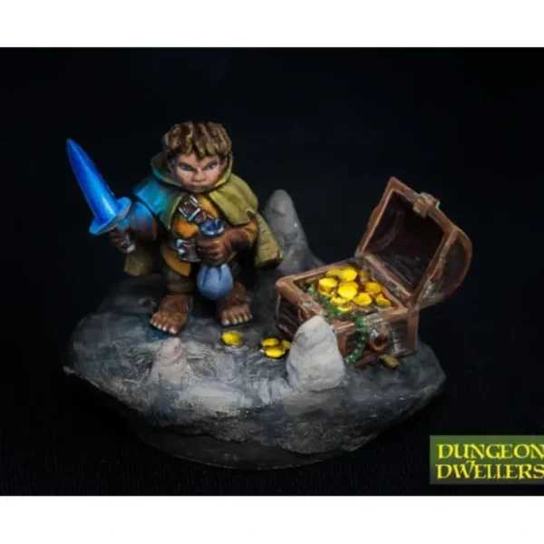 Fashion Stitch Thimbletoe, Halfling Thief: Dungeon Dwellers RPR 07004 - Miniature Marvels: Airplane Models & Painted Dice Miniature