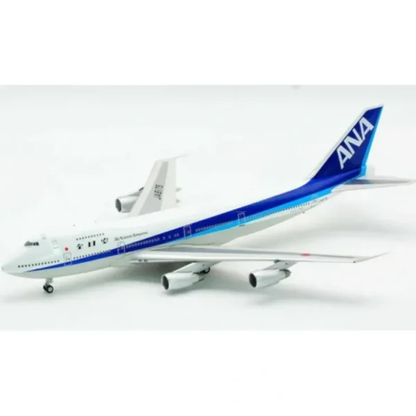 New WB Models WB-747-4-055 1:200 ANA All Nippon Airways Boeing 747-400 JA8958 - Miniature Marvels: Airplane Models & Painted Dice Airplane Model