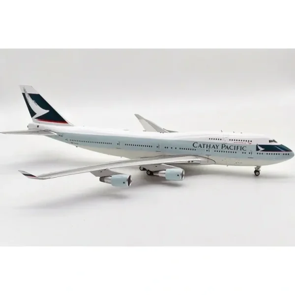 Flash Sale WB Models WB-747-4-053 1:200 Cathay Pacific Boeing 747-400 - Miniature Marvels: Airplane Models & Painted Dice Airplane Model