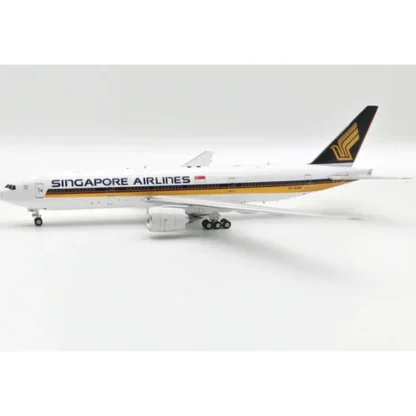 Discount WB Models WB-787-10-004 1:200 Singapore Airlines Boeing 787-10 - Miniature Marvels: Airplane Models & Painted Dice Airplane Model