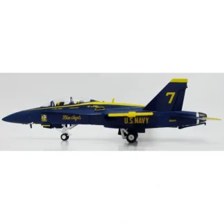 Outlet Witty Wings WTW-72-017-002 1:72 U.S Navy F/A-18D "Blue Angels" - Miniature Marvels: Airplane Models & Painted Dice Airplane Model