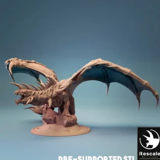 Store Young Crystal Dragon - Miniature Marvels: Airplane Models & Painted Dice Miniature